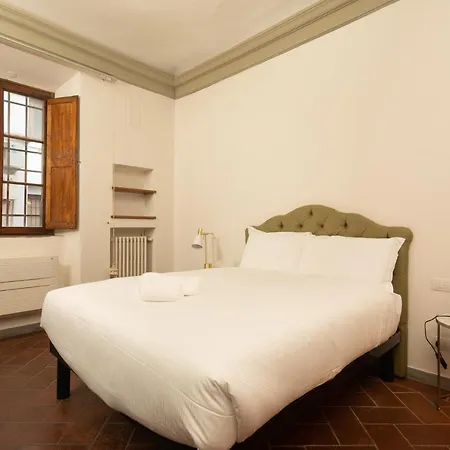 Apartment Bardini Garden Florenz